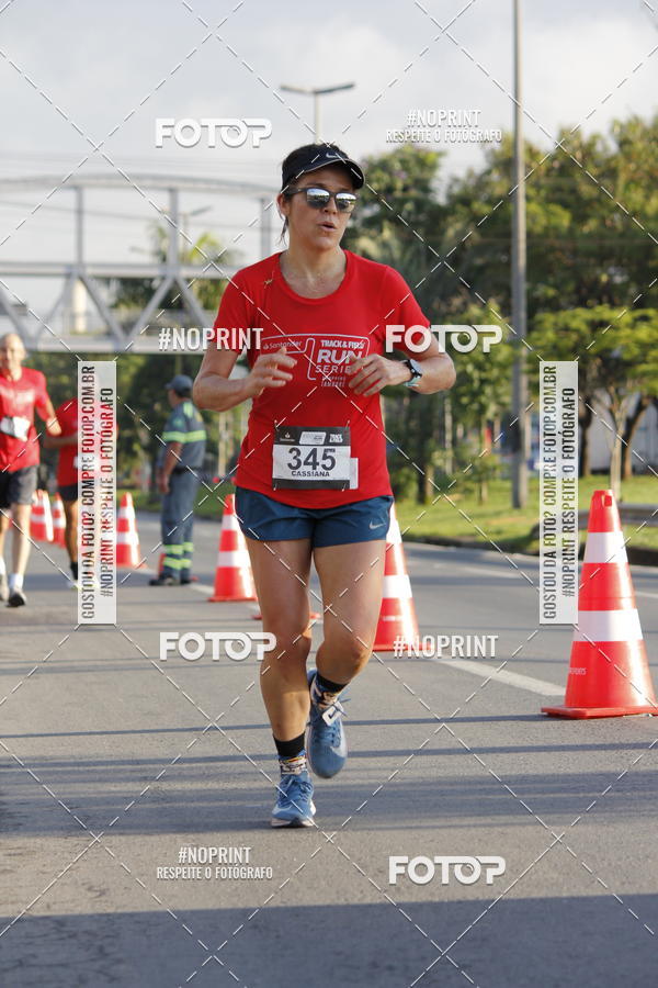 Buy your photos of the eventSantander Track & Field Run Series - Shopping Tambor on Fotop