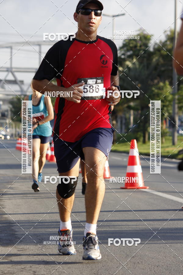 Buy your photos of the eventSantander Track & Field Run Series - Shopping Tambor on Fotop