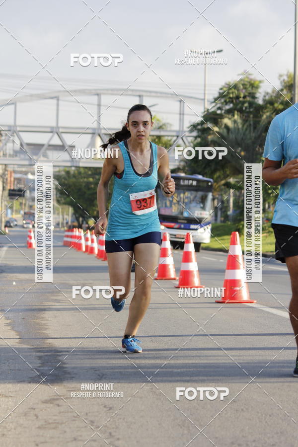 Buy your photos of the eventSantander Track & Field Run Series - Shopping Tambor on Fotop