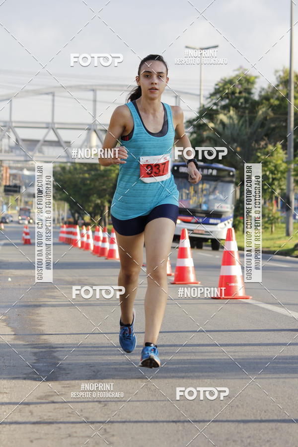 Buy your photos of the eventSantander Track & Field Run Series - Shopping Tambor on Fotop