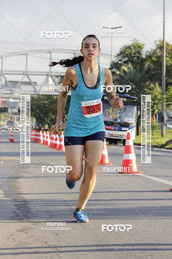 Buy your photos of the eventSantander Track & Field Run Series - Shopping Tambor on Fotop
