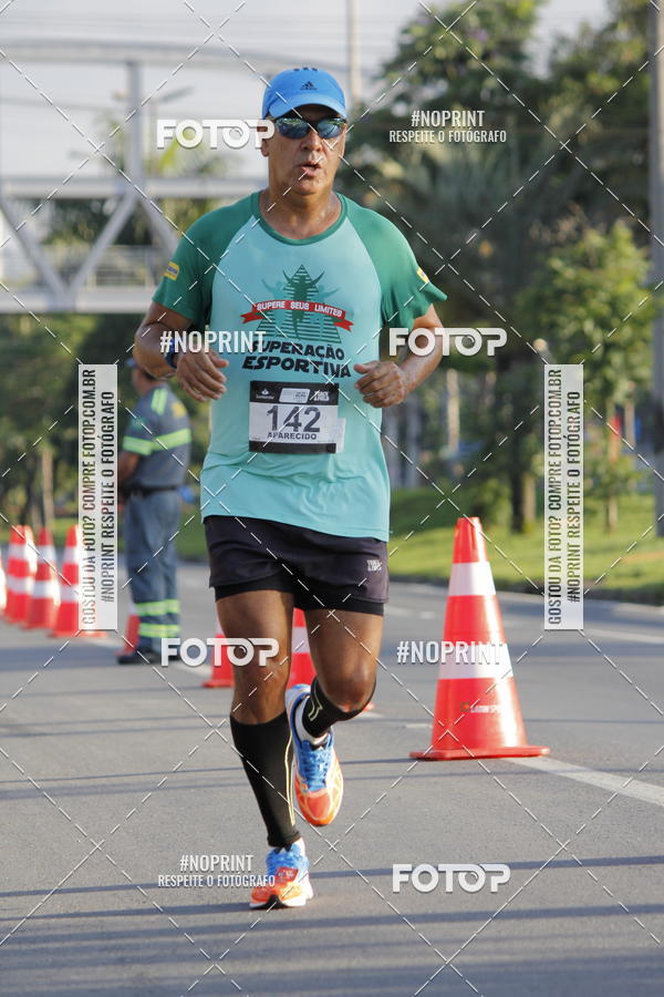 Buy your photos of the eventSantander Track & Field Run Series - Shopping Tambor on Fotop