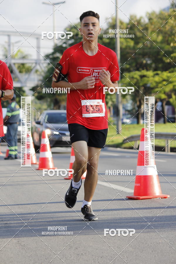 Buy your photos of the eventSantander Track & Field Run Series - Shopping Tambor on Fotop