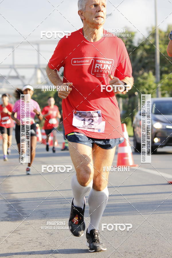Buy your photos of the eventSantander Track & Field Run Series - Shopping Tambor on Fotop