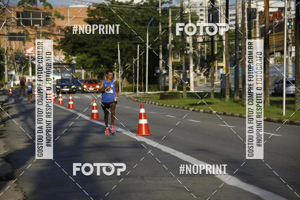 Buy your photos of the eventSantander Track & Field Run Series - Shopping Tambor on Fotop