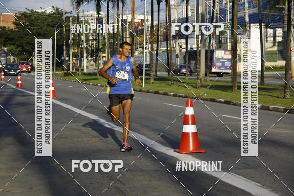 Buy your photos of the eventSantander Track & Field Run Series - Shopping Tambor on Fotop