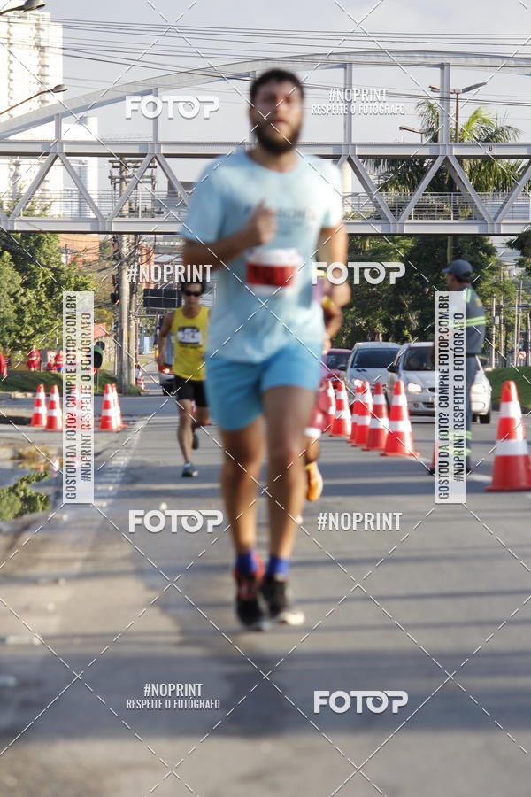 Buy your photos of the eventSantander Track & Field Run Series - Shopping Tambor on Fotop