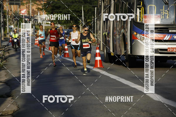Buy your photos of the eventSantander Track & Field Run Series - Shopping Tambor on Fotop