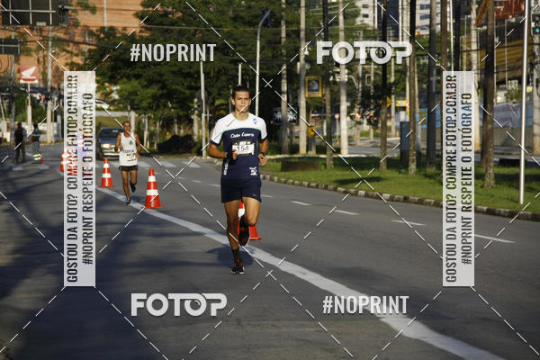 Buy your photos of the eventSantander Track & Field Run Series - Shopping Tambor on Fotop