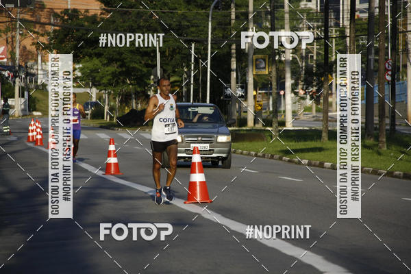 Buy your photos of the eventSantander Track & Field Run Series - Shopping Tambor on Fotop