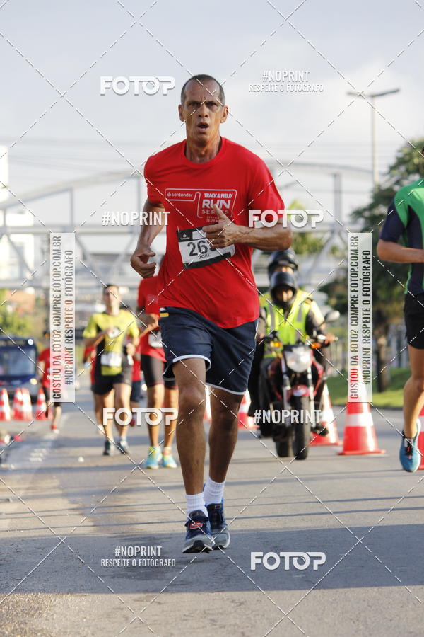 Buy your photos of the eventSantander Track & Field Run Series - Shopping Tambor on Fotop