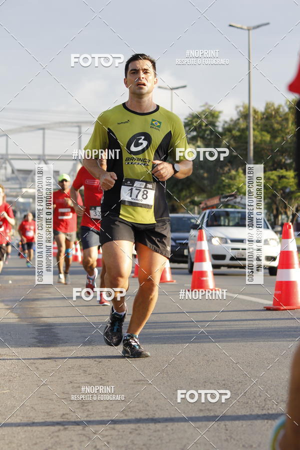 Buy your photos of the eventSantander Track & Field Run Series - Shopping Tambor on Fotop