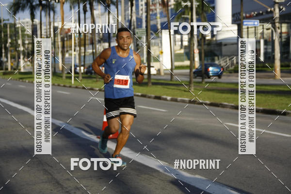 Buy your photos of the eventSantander Track & Field Run Series - Shopping Tambor on Fotop