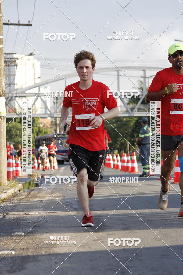 Buy your photos of the eventSantander Track & Field Run Series - Shopping Tambor on Fotop