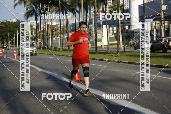 Buy your photos of the eventSantander Track & Field Run Series - Shopping Tambor on Fotop