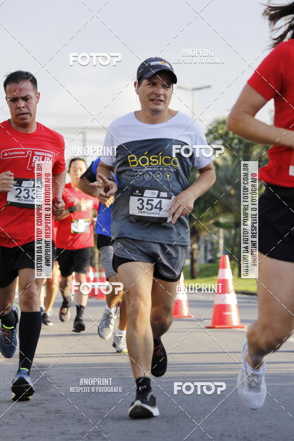 Buy your photos of the eventSantander Track & Field Run Series - Shopping Tambor on Fotop