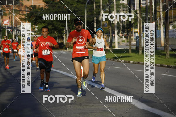 Buy your photos of the eventSantander Track & Field Run Series - Shopping Tambor on Fotop