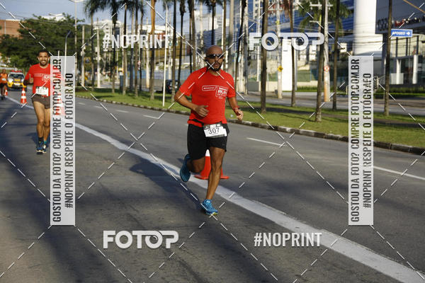 Buy your photos of the eventSantander Track & Field Run Series - Shopping Tambor on Fotop