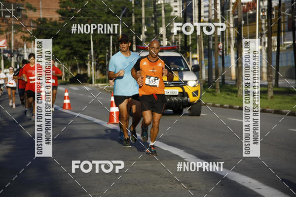 Buy your photos of the eventSantander Track & Field Run Series - Shopping Tambor on Fotop