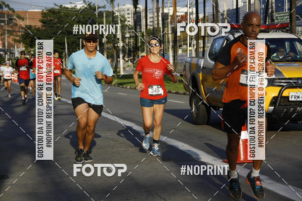 Buy your photos of the eventSantander Track & Field Run Series - Shopping Tambor on Fotop