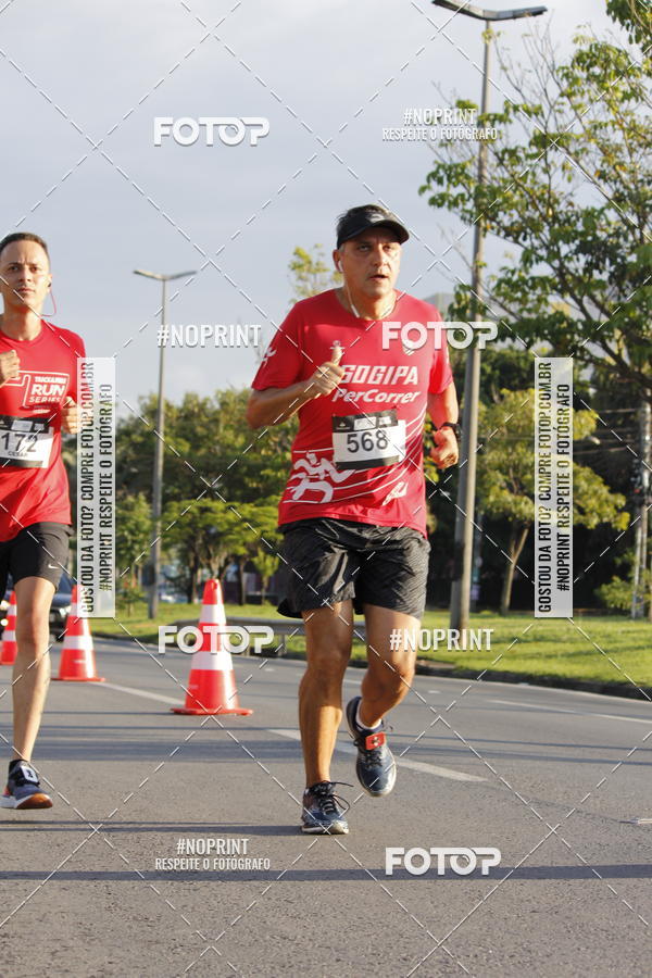 Buy your photos of the eventSantander Track & Field Run Series - Shopping Tambor on Fotop