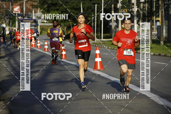 Buy your photos of the eventSantander Track & Field Run Series - Shopping Tambor on Fotop