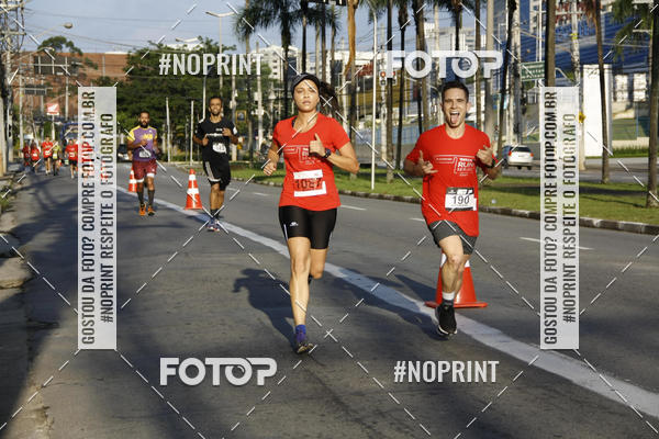 Buy your photos of the eventSantander Track & Field Run Series - Shopping Tambor on Fotop