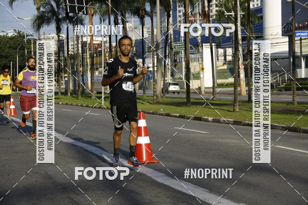 Buy your photos of the eventSantander Track & Field Run Series - Shopping Tambor on Fotop