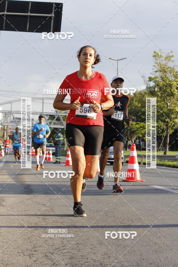 Buy your photos of the eventSantander Track & Field Run Series - Shopping Tambor on Fotop