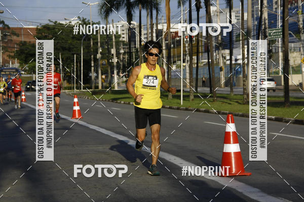 Buy your photos of the eventSantander Track & Field Run Series - Shopping Tambor on Fotop