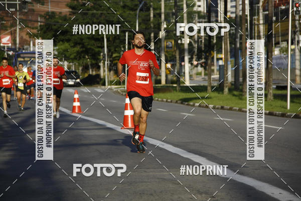 Buy your photos of the eventSantander Track & Field Run Series - Shopping Tambor on Fotop
