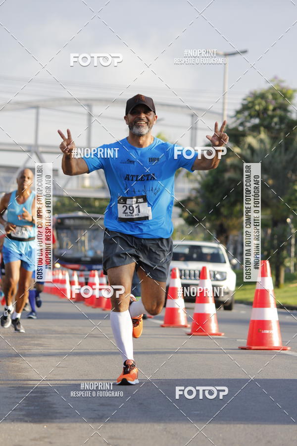Buy your photos of the eventSantander Track & Field Run Series - Shopping Tambor on Fotop