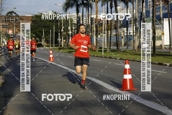 Buy your photos of the eventSantander Track & Field Run Series - Shopping Tambor on Fotop
