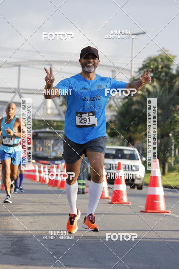Buy your photos of the eventSantander Track & Field Run Series - Shopping Tambor on Fotop