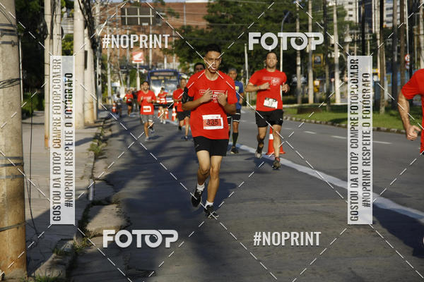 Buy your photos of the eventSantander Track & Field Run Series - Shopping Tambor on Fotop