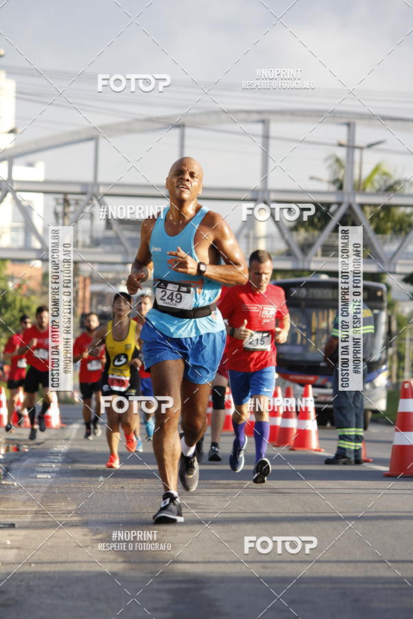 Buy your photos of the eventSantander Track & Field Run Series - Shopping Tambor on Fotop