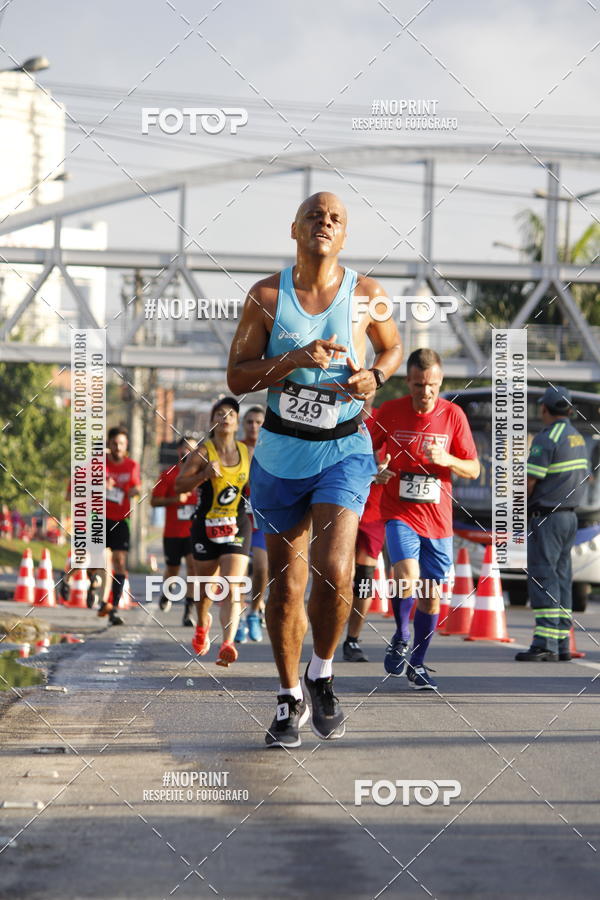 Buy your photos of the eventSantander Track & Field Run Series - Shopping Tambor on Fotop