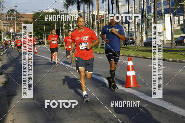 Buy your photos of the eventSantander Track & Field Run Series - Shopping Tambor on Fotop