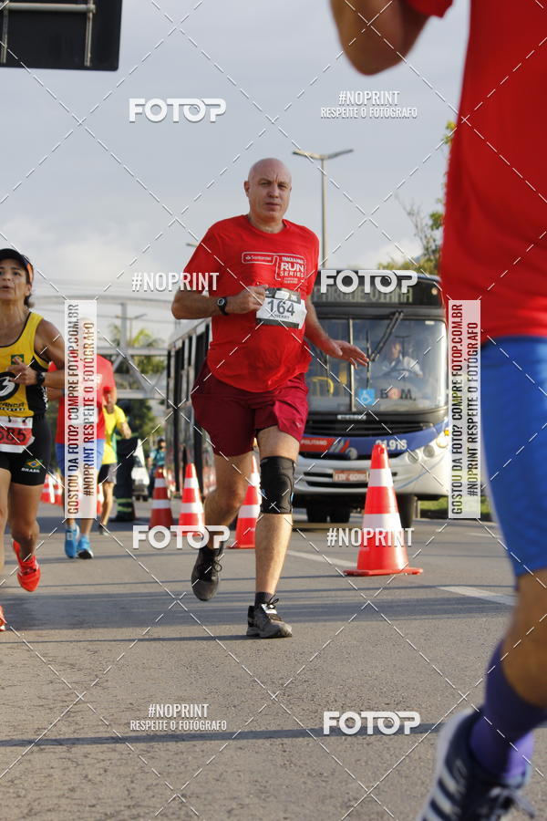Buy your photos of the eventSantander Track & Field Run Series - Shopping Tambor on Fotop