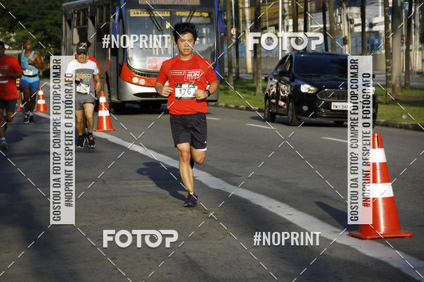 Buy your photos of the eventSantander Track & Field Run Series - Shopping Tambor on Fotop