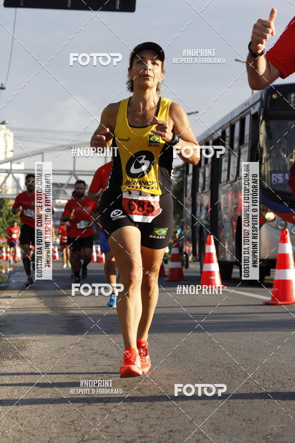Buy your photos of the eventSantander Track & Field Run Series - Shopping Tambor on Fotop