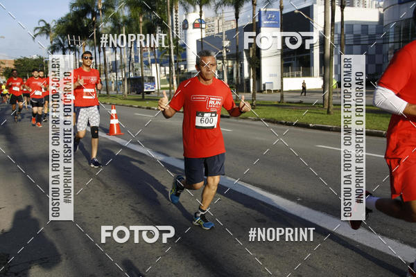 Buy your photos of the eventSantander Track & Field Run Series - Shopping Tambor on Fotop