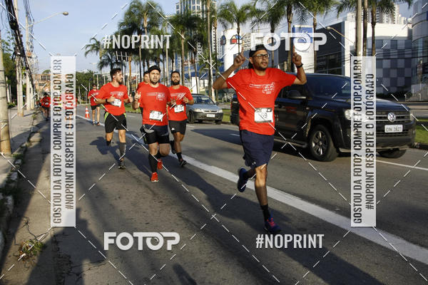 Buy your photos of the eventSantander Track & Field Run Series - Shopping Tambor on Fotop