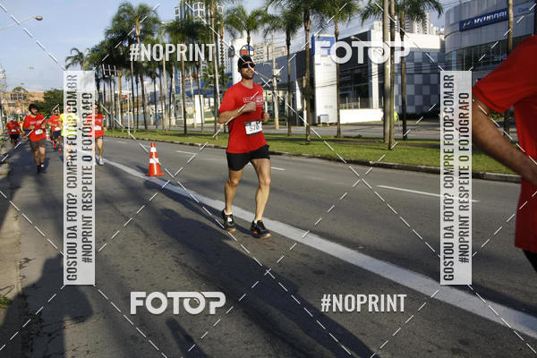 Buy your photos of the eventSantander Track & Field Run Series - Shopping Tambor on Fotop
