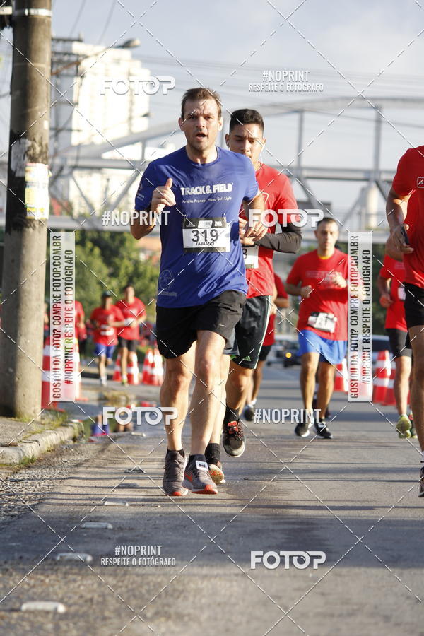 Buy your photos of the eventSantander Track & Field Run Series - Shopping Tambor on Fotop