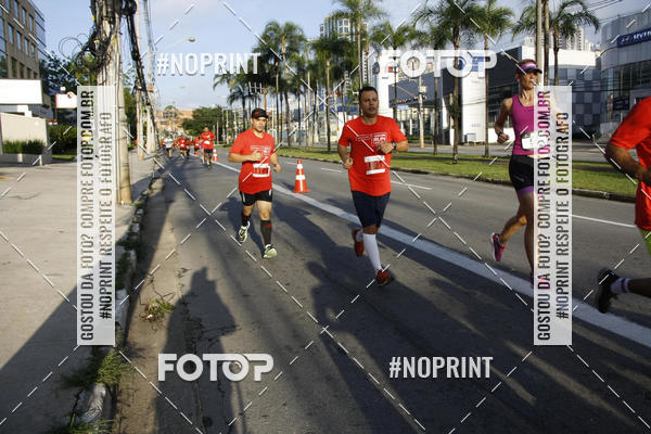 Buy your photos of the eventSantander Track & Field Run Series - Shopping Tambor on Fotop