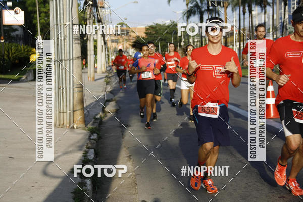 Buy your photos of the eventSantander Track & Field Run Series - Shopping Tambor on Fotop