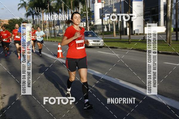 Buy your photos of the eventSantander Track & Field Run Series - Shopping Tambor on Fotop
