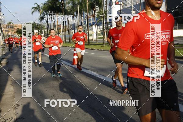 Buy your photos of the eventSantander Track & Field Run Series - Shopping Tambor on Fotop