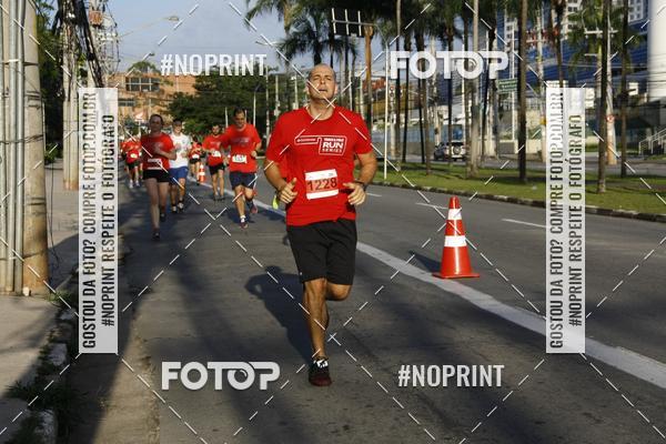 Buy your photos of the eventSantander Track & Field Run Series - Shopping Tambor on Fotop